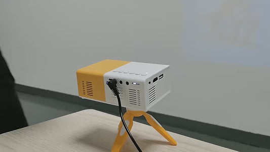 Mini proyector de vídeo 480x360 píxeles compatible 1080P